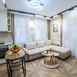 Mhouse * Mostar